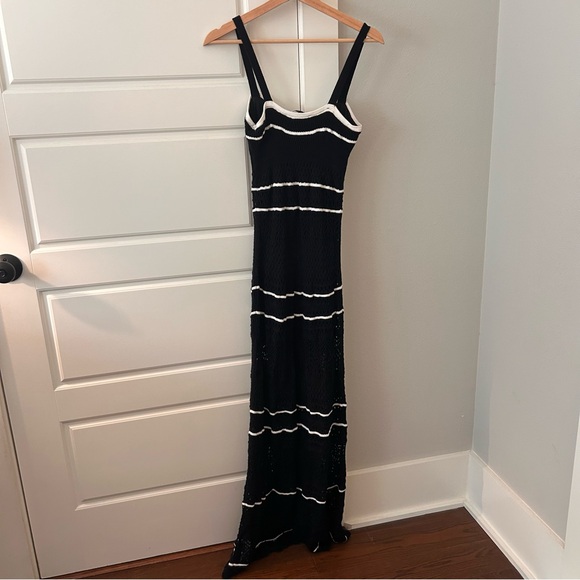 Abercrombie & Fitch Crochet Style Maxi Dress - Picture 4 of 5